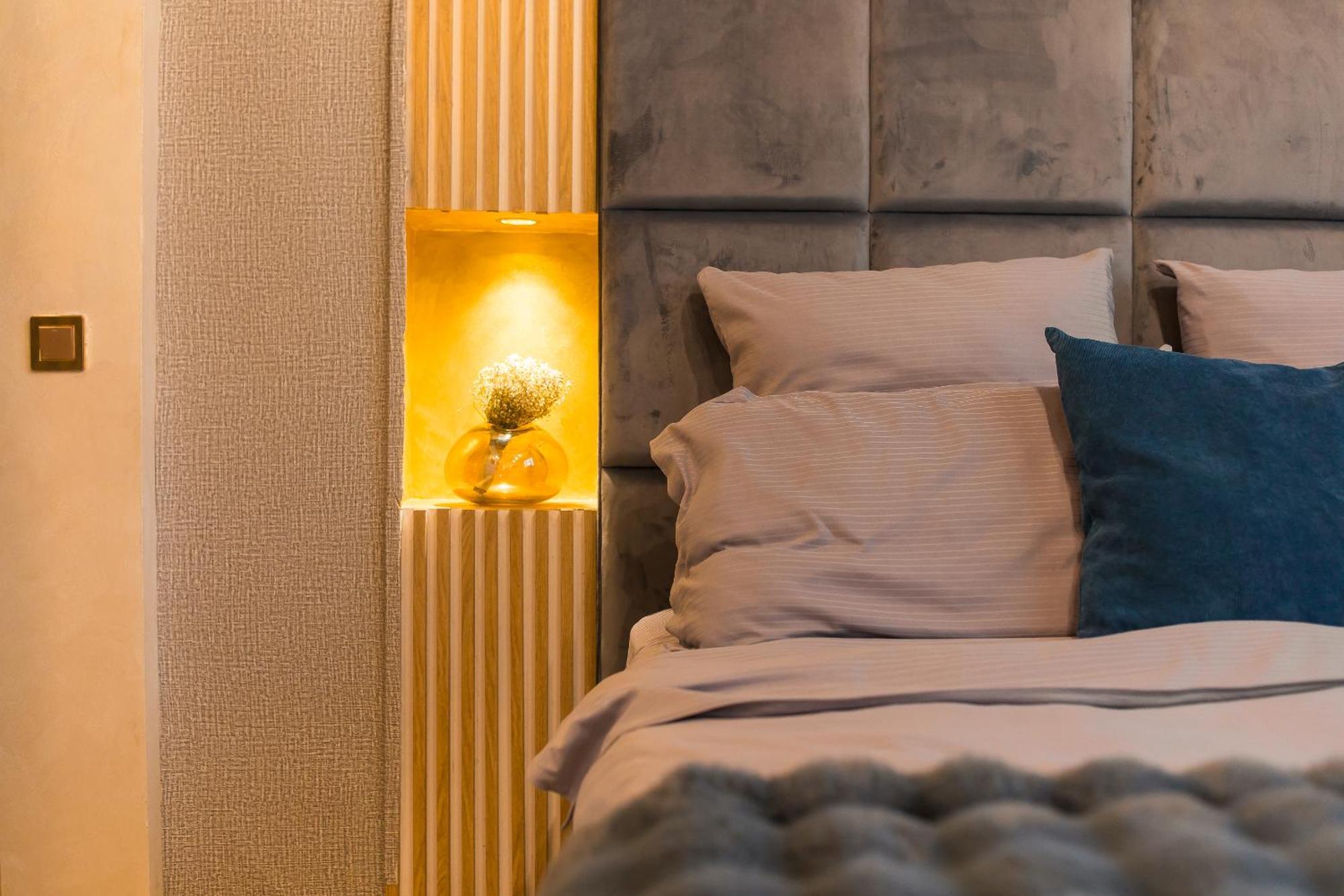 Royalty Apt With City Views On Calea Victoriei Boekarest Buitenkant foto